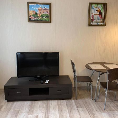 Excellent Apartment In The Center Of Odessa Exteriér fotografie