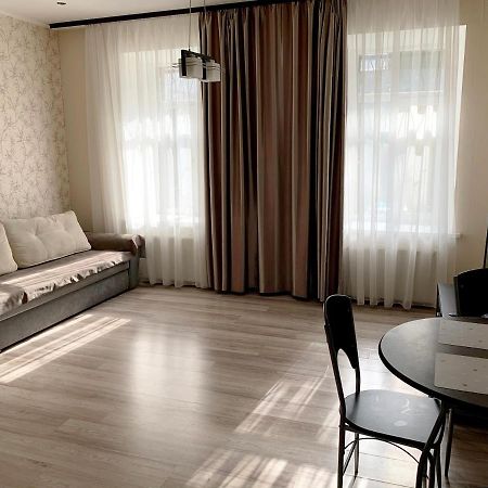 Excellent Apartment In The Center Of Odessa Exteriér fotografie